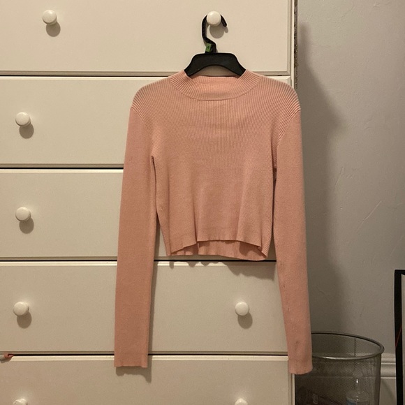 Brandy Melville Sweaters Brandy Melville Bubble Gum Pink Cropped Sweater Poshmark
